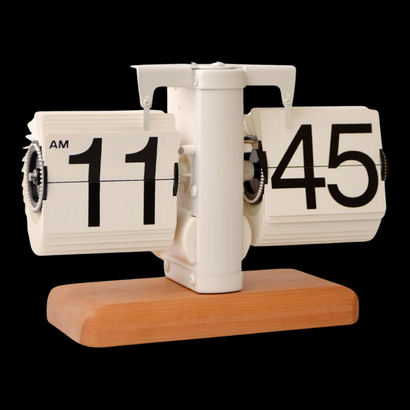 Mechanical flip  clock with bamboo wood